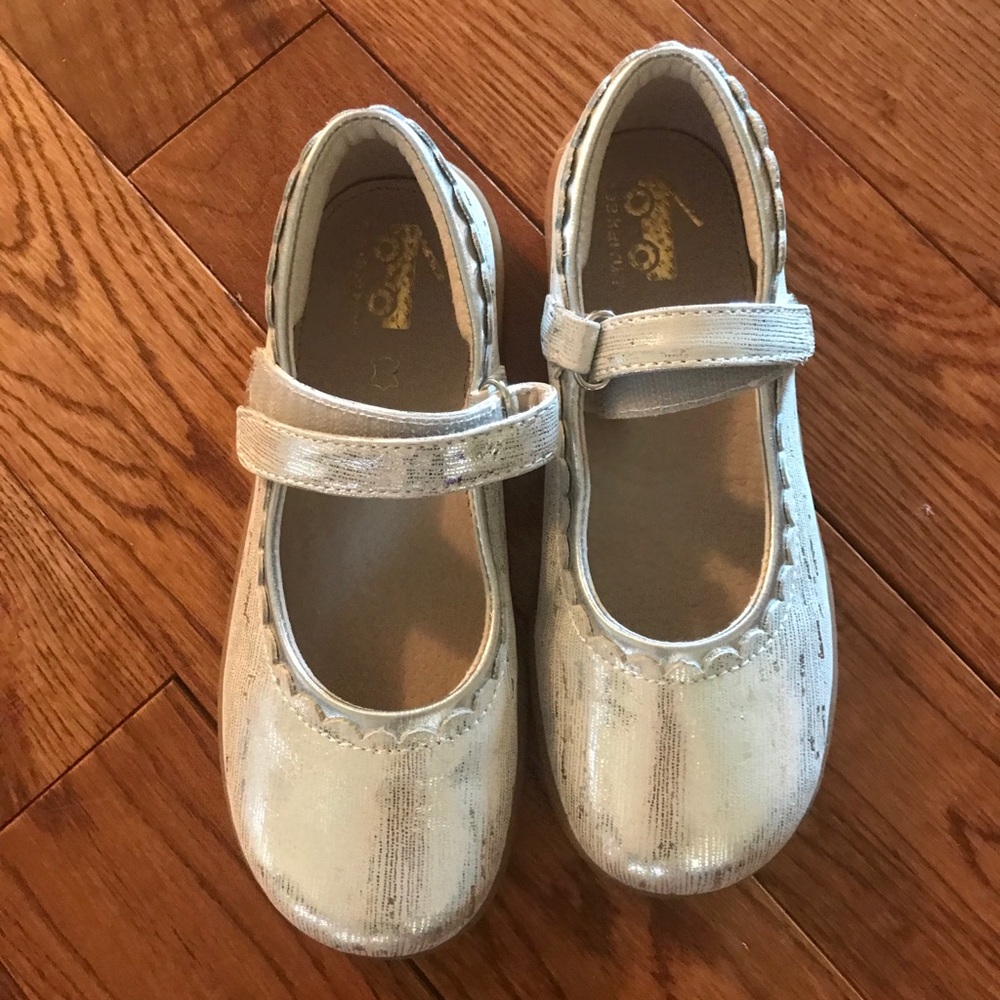 Brand new silver See Kai Mary Jane shoes size 1.5
